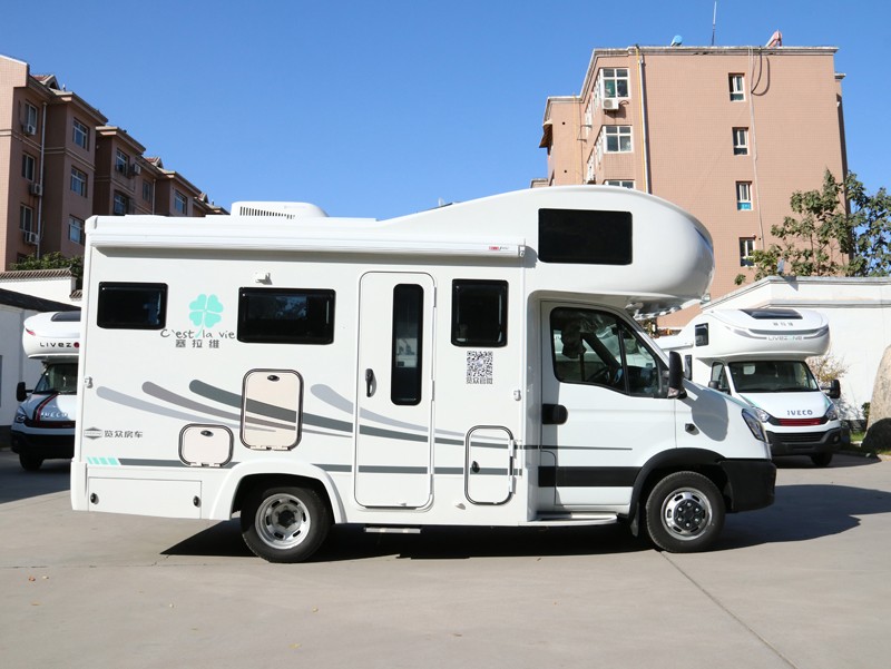 2021年選房車,自動檔、大空間、國六 2021年選房車,自動檔、大空間、國六