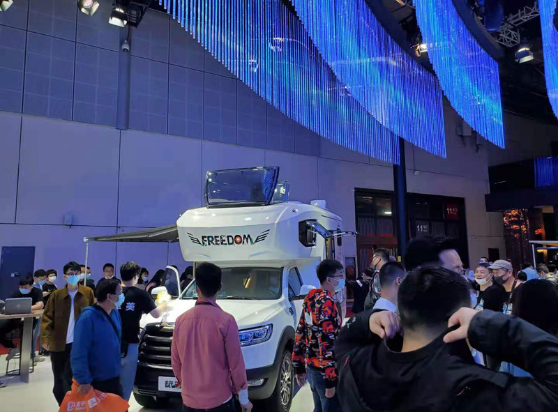 覽眾自由炮登陸上海汽車展長(zhǎng)城展臺(tái) 覽眾自由炮登陸上海汽車展長(zhǎng)城展臺(tái)