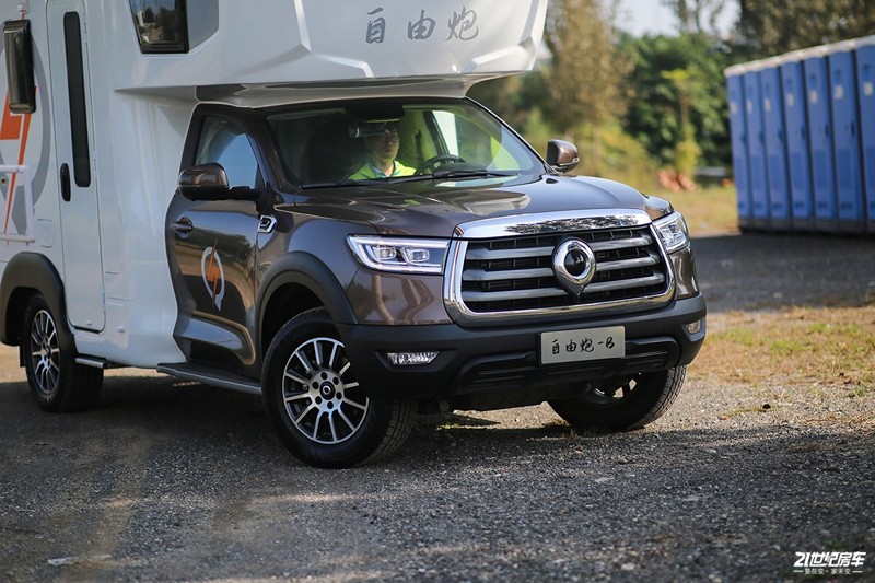 C本就能開，新款時(shí)尚越野房車，動力沒得說